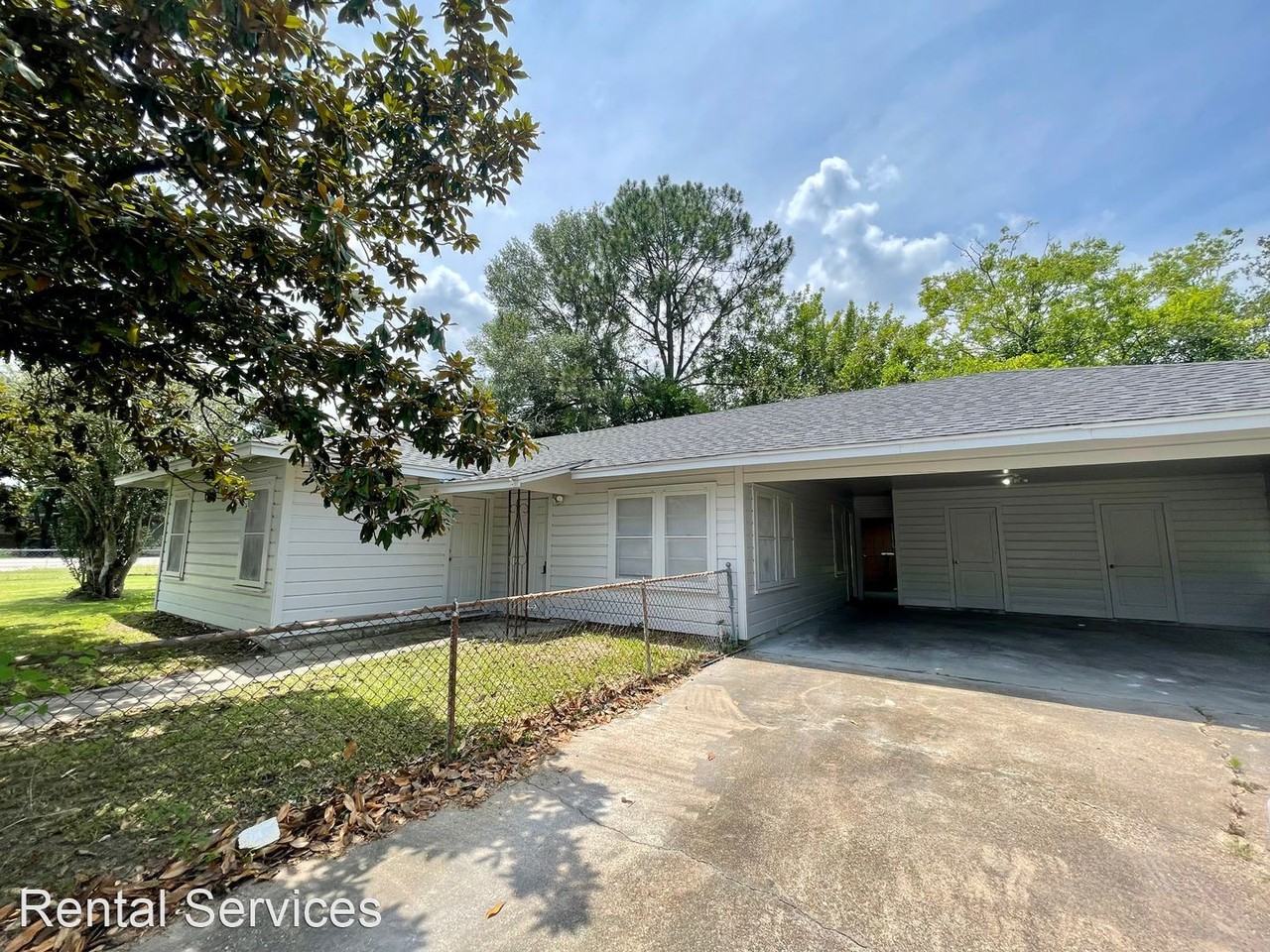 2001 35th St - Photo 2 of 12