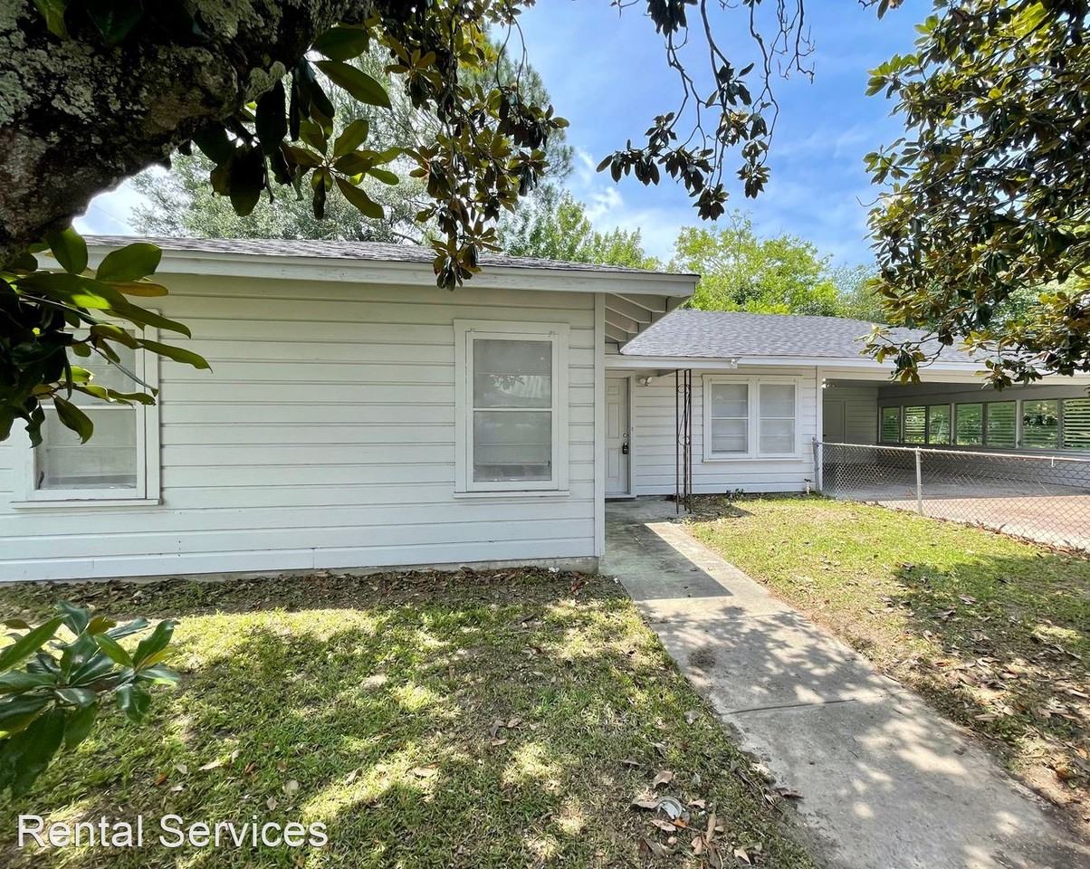 2001 35th St - Photo 3 of 12