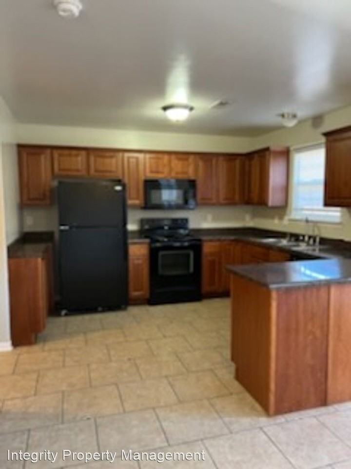 16318 A&B Holy Cross - Photo 2 of 11