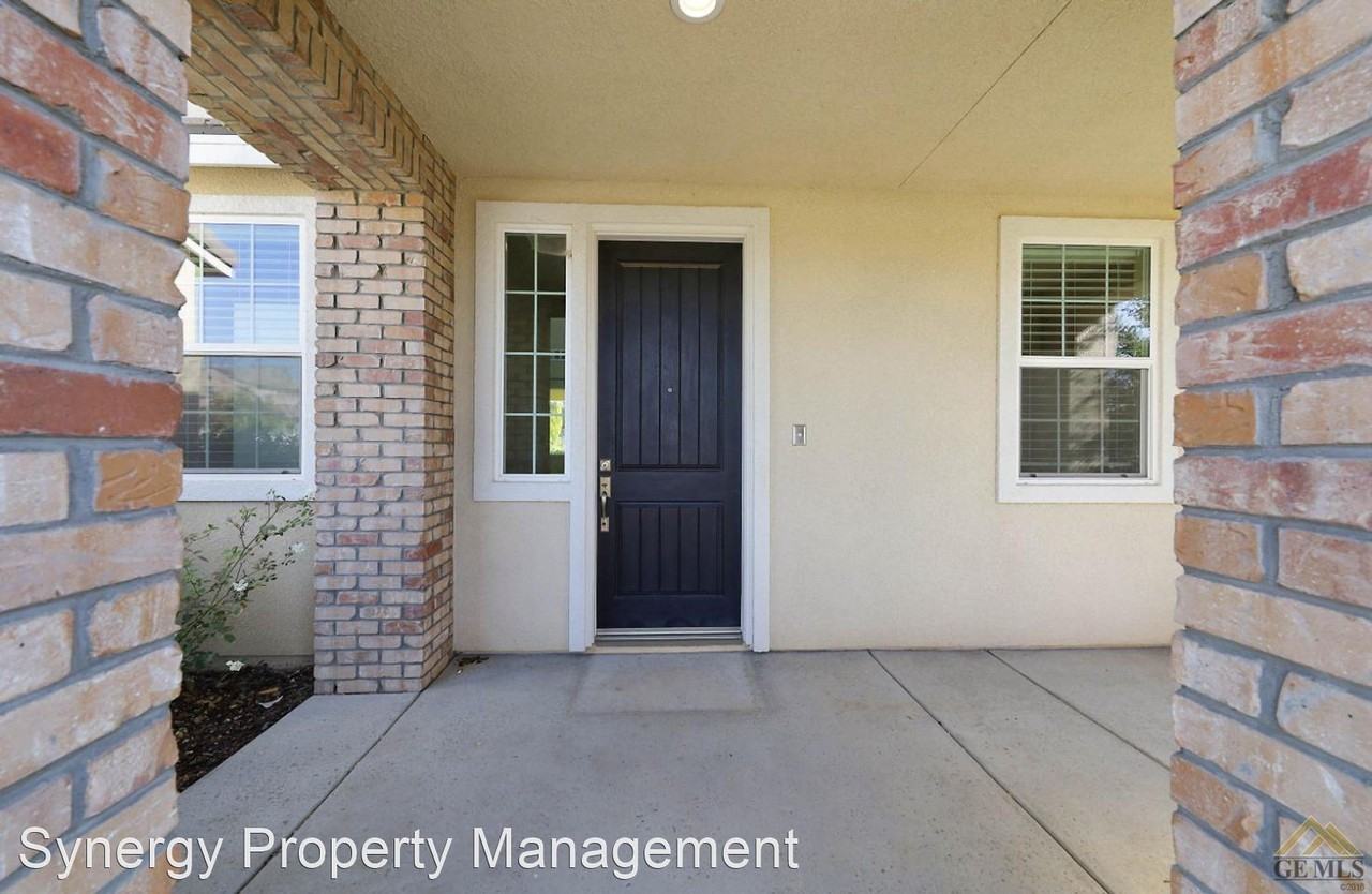 1708 Hazelwick Dr - Photo 3 of 37