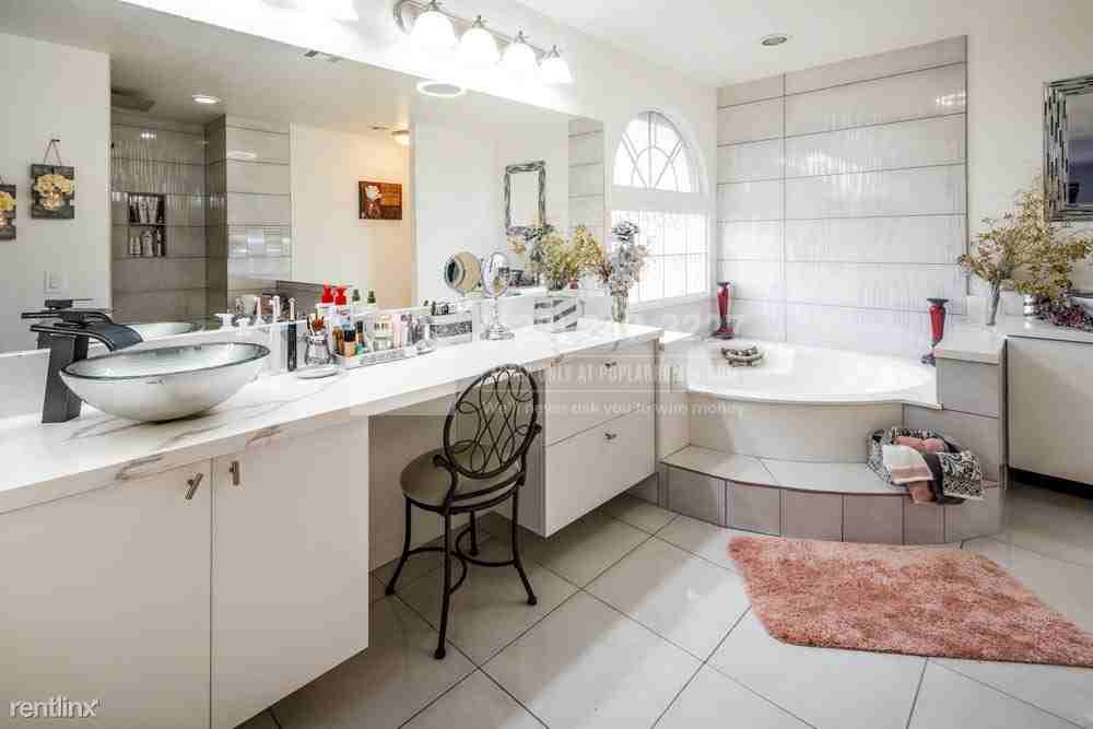 7620 Marine Current St - Photo 3 of 25