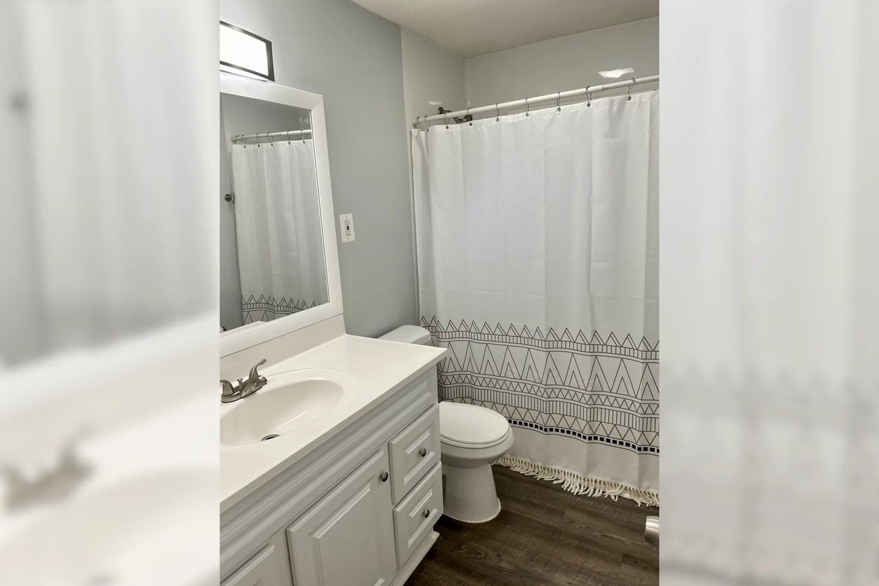 2400 Harriet Ave - Photo 3 of 6