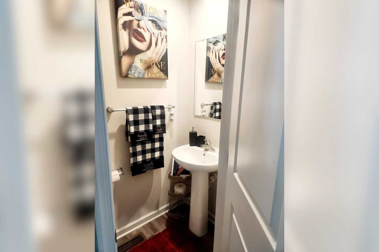 49 Tilia Dr - Photo 3 of 50