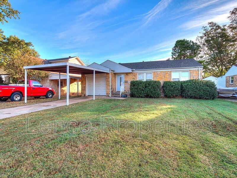 717 N Findlay Ave - Photo 2 of 26