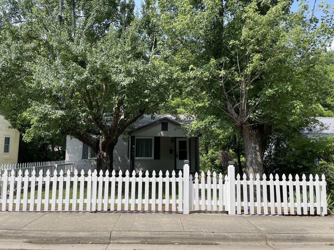 68 Murdock Ave - Photo 2 of 20