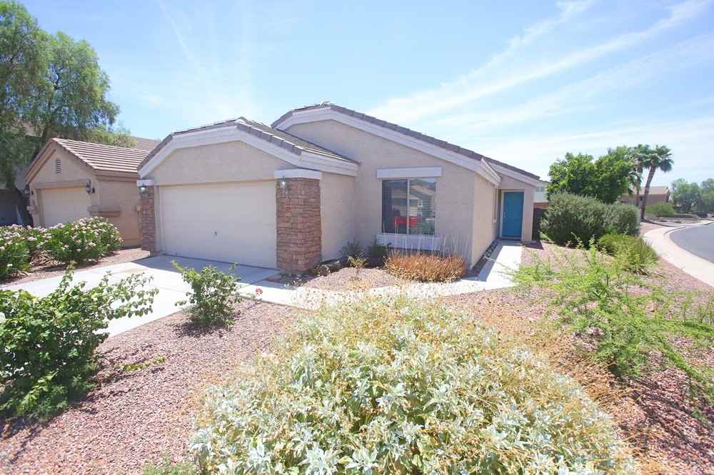 12059 W Dos Rios Dr - Photo 2 of 22