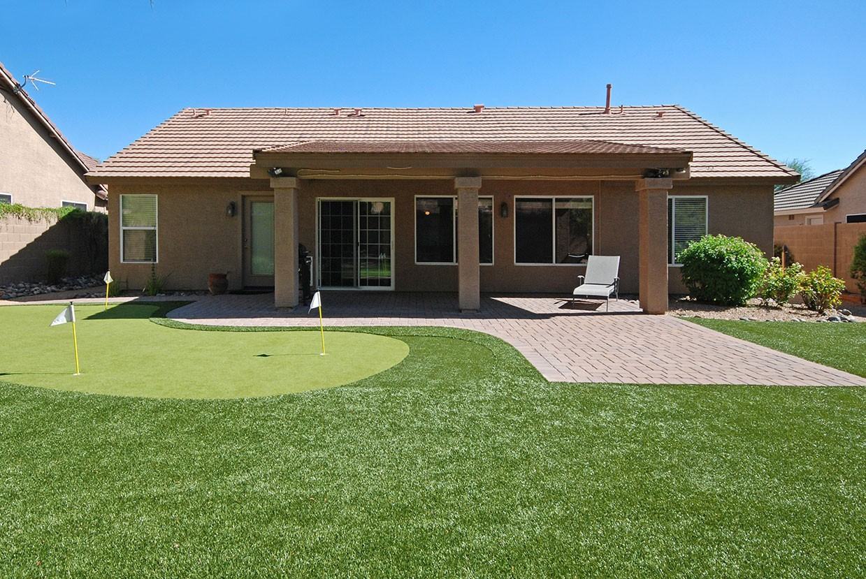 4634 E Peak View Rd - Photo 2 of 22