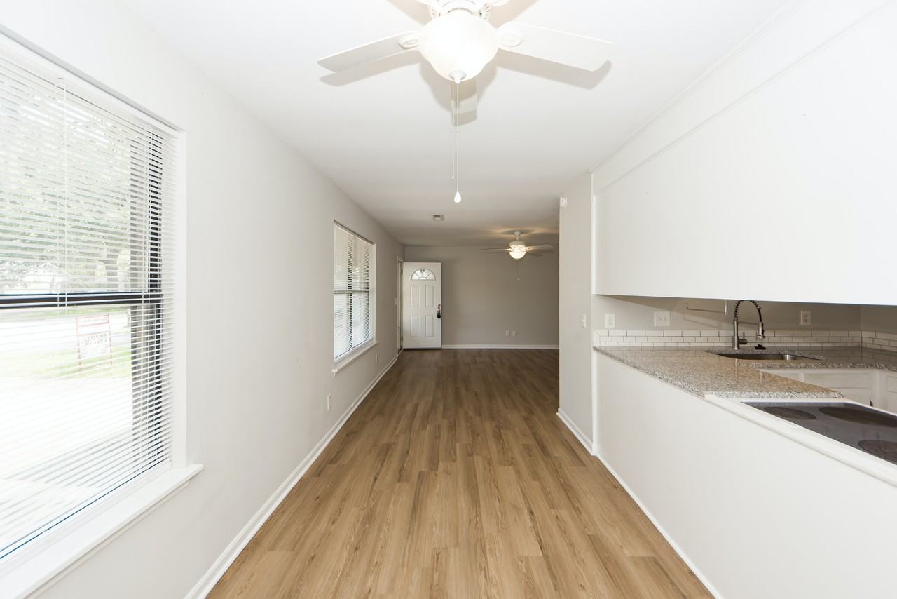 819 Sandpiper Drive - Photo 7 of 12