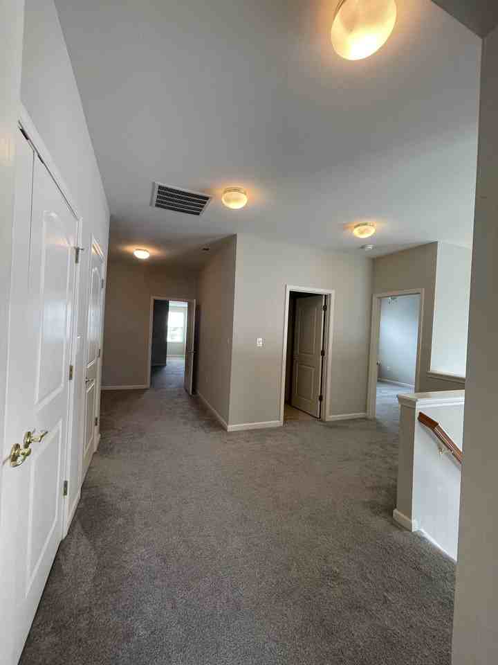 16325 Bay Meadow Cir - Photo 7 of 17