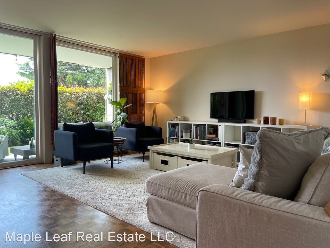 500 W Olympic Pl #104 - Photo 3 of 25