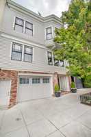 featured image of 447 Spruce St