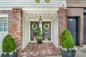 featured image of 447 Spruce St