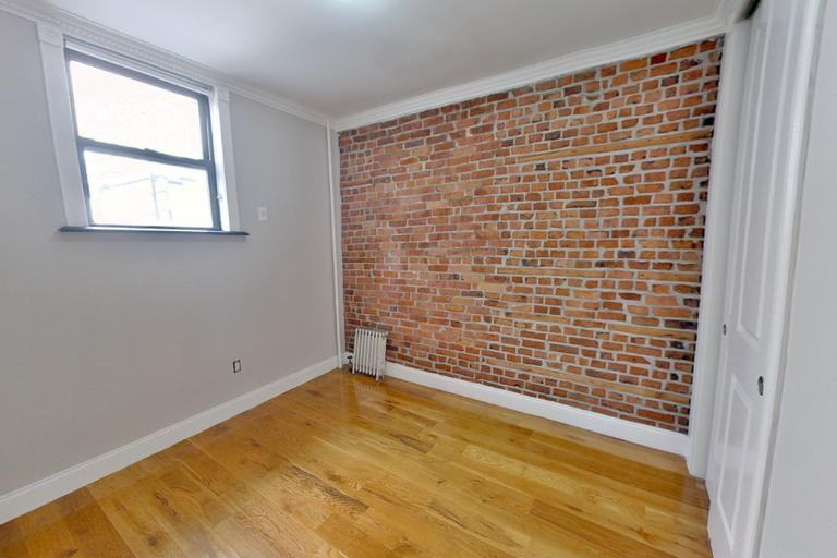 Essex St #3 - Photo 2 of 5