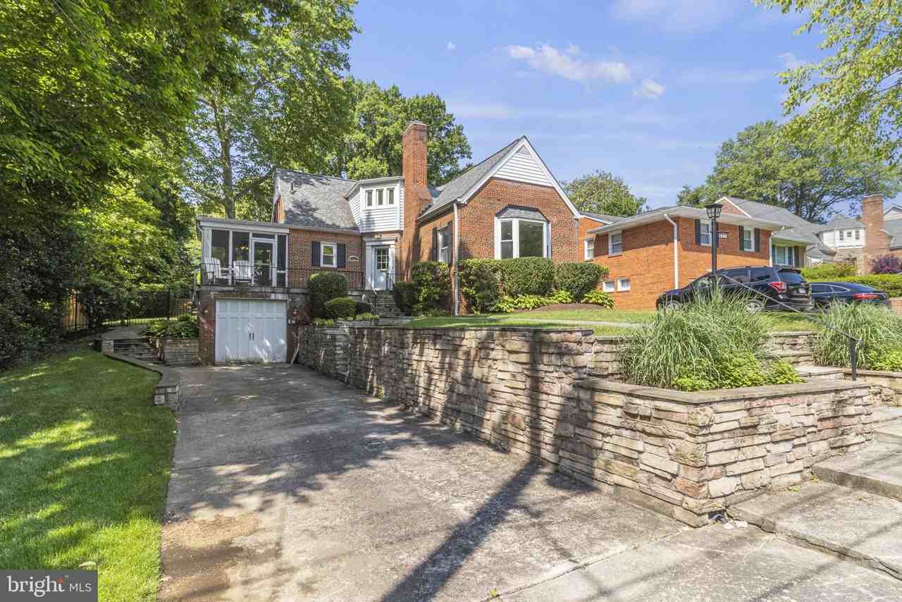 1900 Spruce Dr Nw, Washington, DC 20012 4 Bedroom House for 6,995