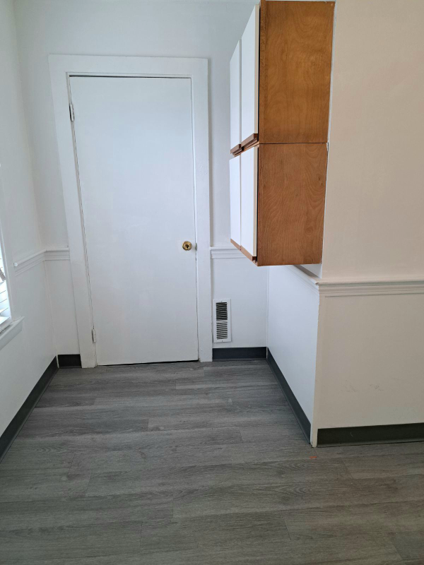 157 Prospect St - Photo 2 of 8