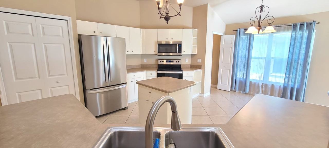 6781 Calistoga Cir #NA - Photo 2 of 20