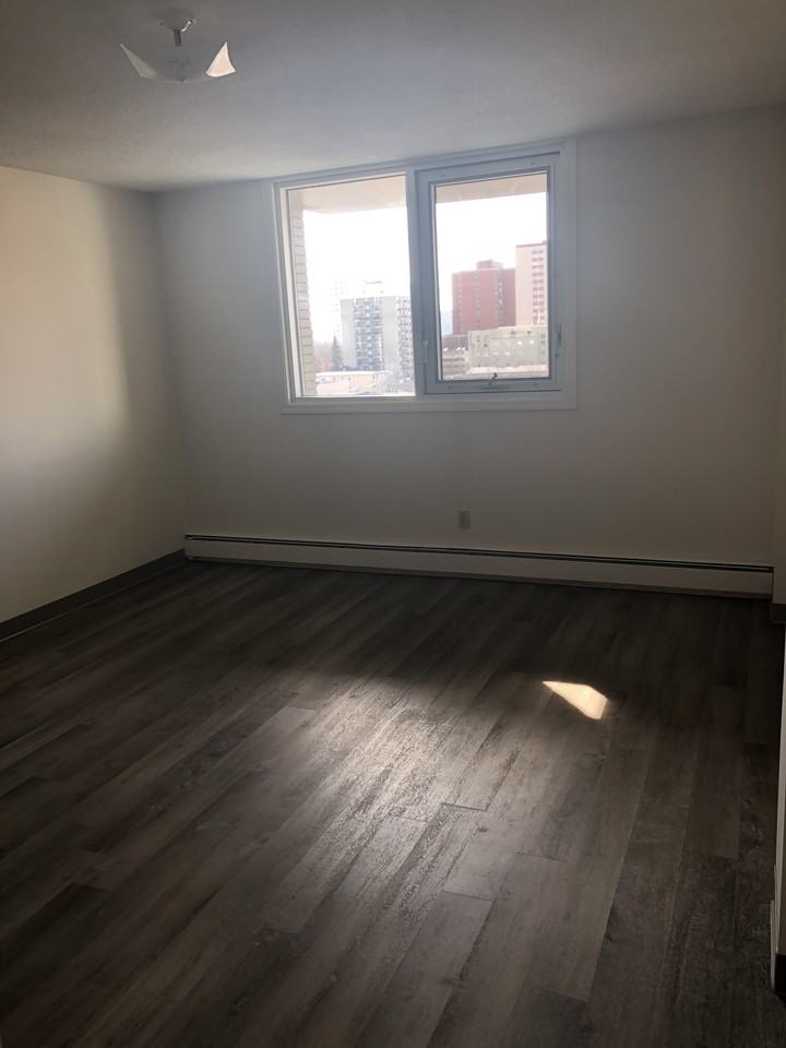 Centurian Tower - Photo 4 of 13