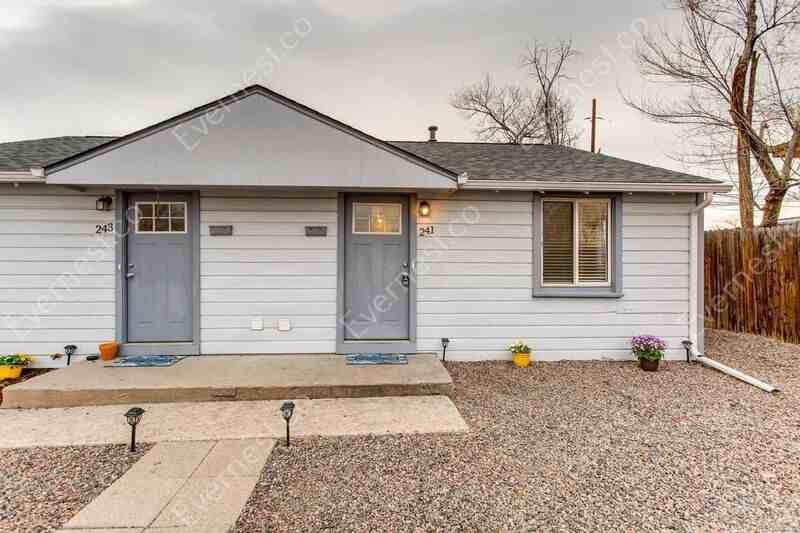 241 S Hazel Ct - Photo 3 of 7