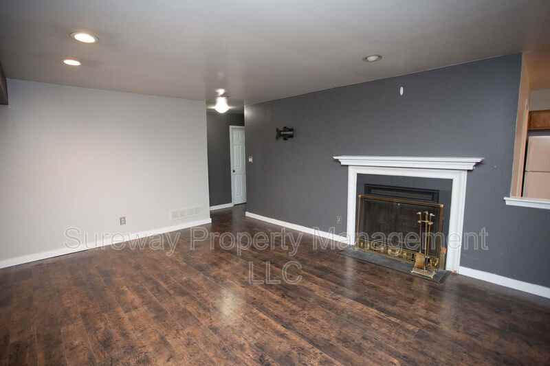 40 Sumac Ct #B - Photo 2 of 39