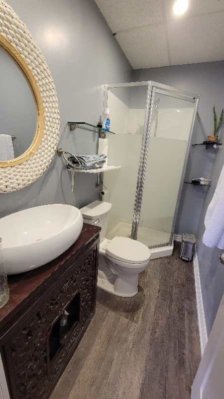 28 Mississaga Street East - Photo 2 of 9