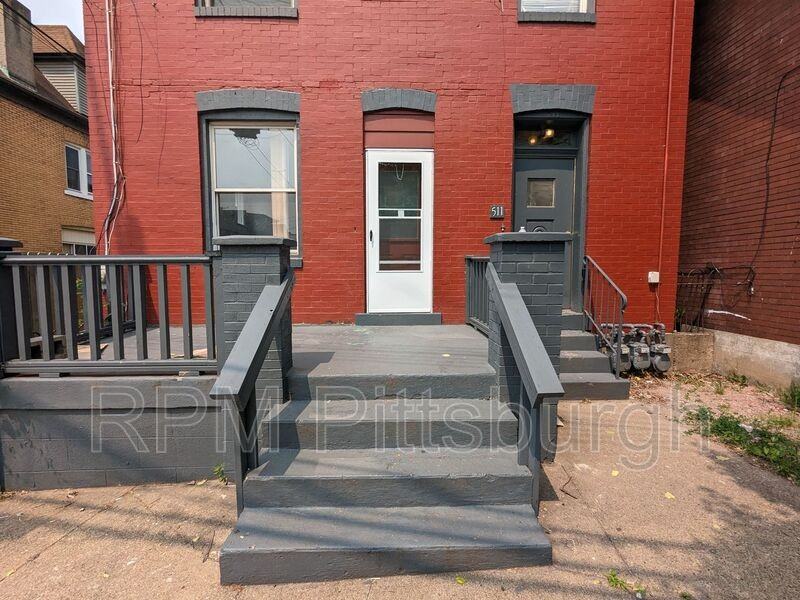 511 Main St, East Pittsburgh, PA 15112 - Photo 2 of 26