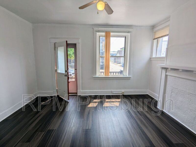 511 Main St, East Pittsburgh, PA 15112 - Photo 3 of 26