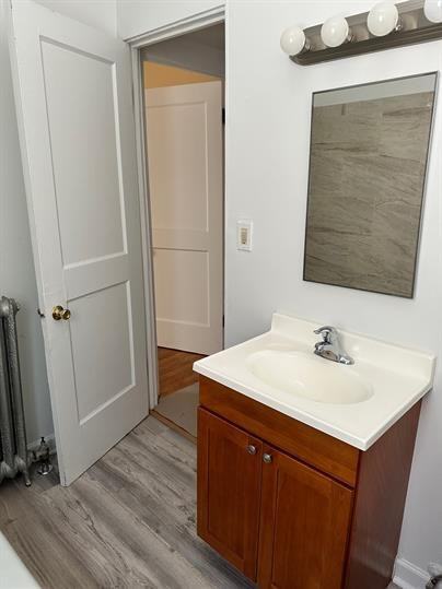 Crandon Apartments 5 23072311 E. 69th Street/ 690109 S. Crandon