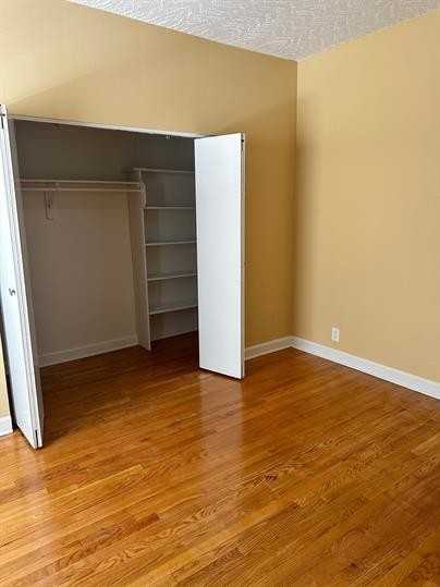 Crandon Apartments 5 23072311 E. 69th Street/ 690109 S. Crandon