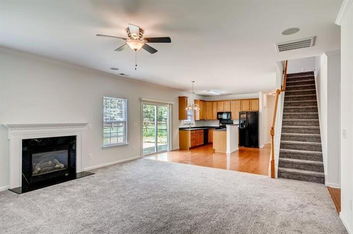 215 Harrowfield Hts - Photo 2 of 18