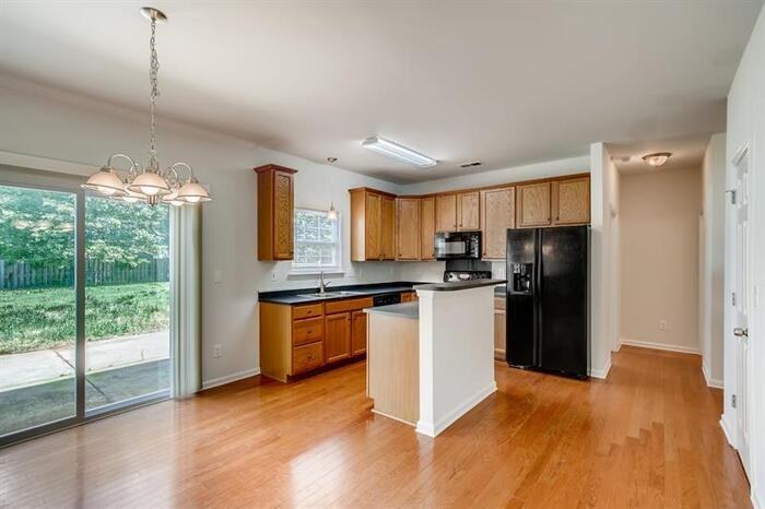 215 Harrowfield Hts - Photo 3 of 18