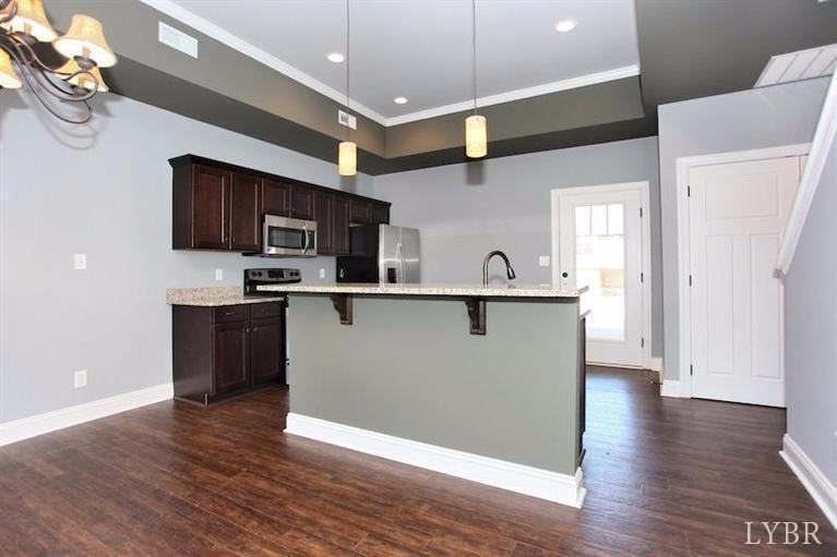 114 Capital St #1 - Photo 4 of 10