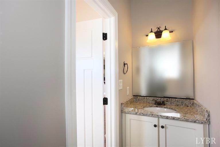 114 Capital St #1 - Photo 5 of 10