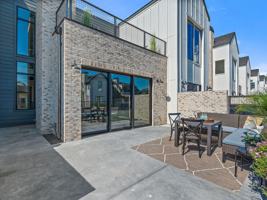 featured image of 2510 W Iron Coop St #1