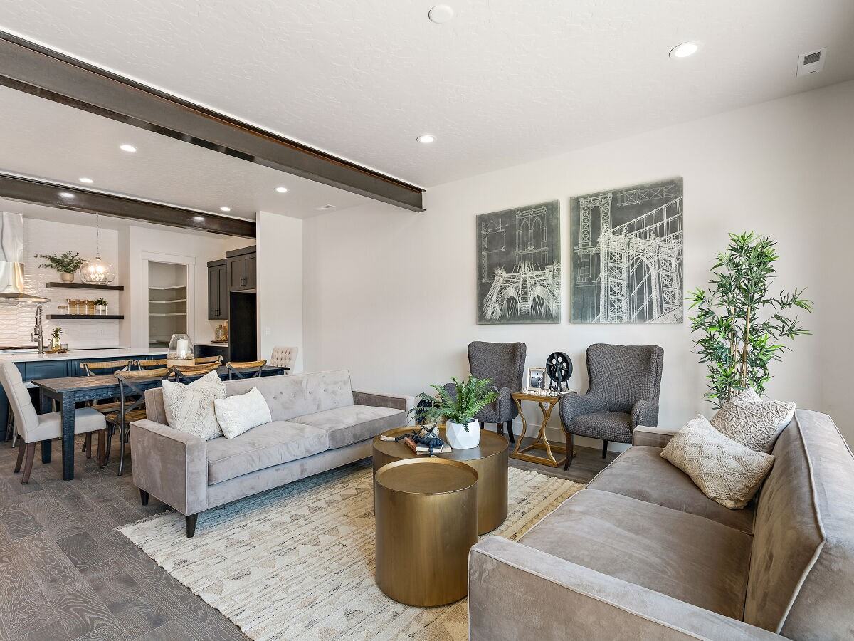 2510 W Iron Coop St #1 - Photo 7 of 50
