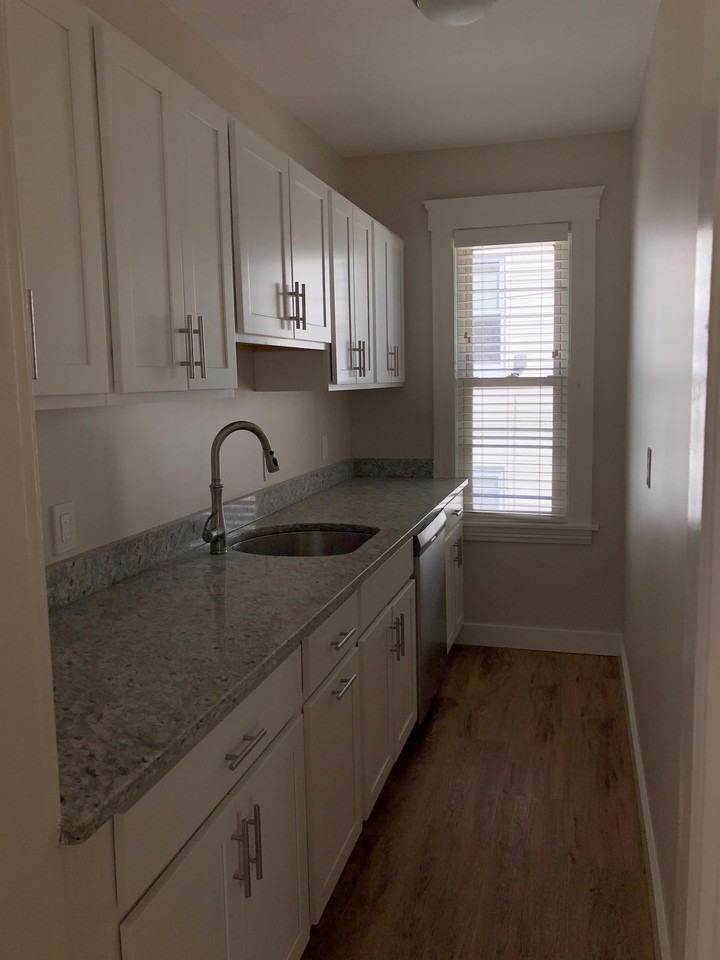 5 Plantation St #3 - Photo 3 of 15