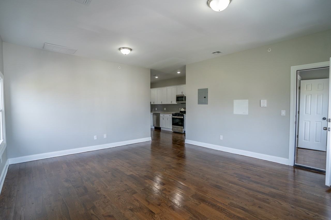 55 Lentz Ave #3 - Photo 3 of 28