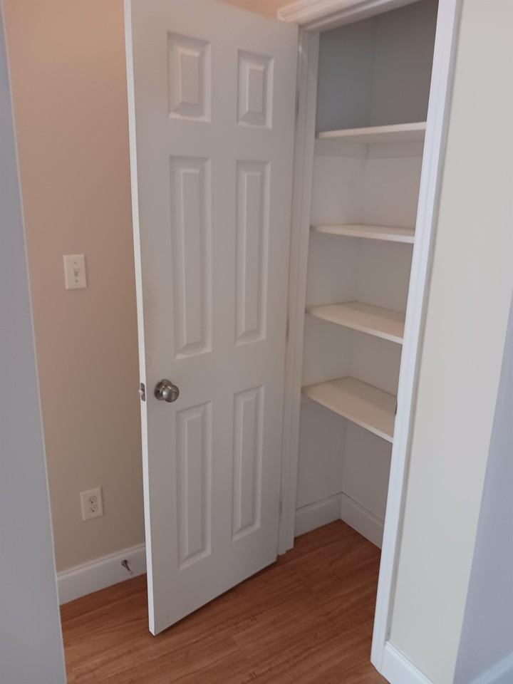 124 Stone Gate Cir #124 - Photo 3 of 26