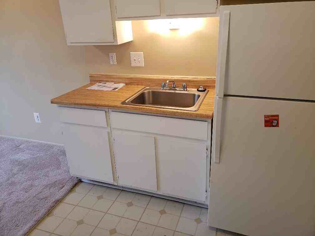 24953 Mayfair St #24953 - Photo 6 of 9