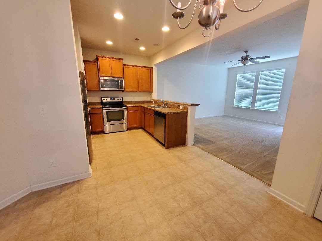 730 Maypearl Ln - Photo 2 of 21