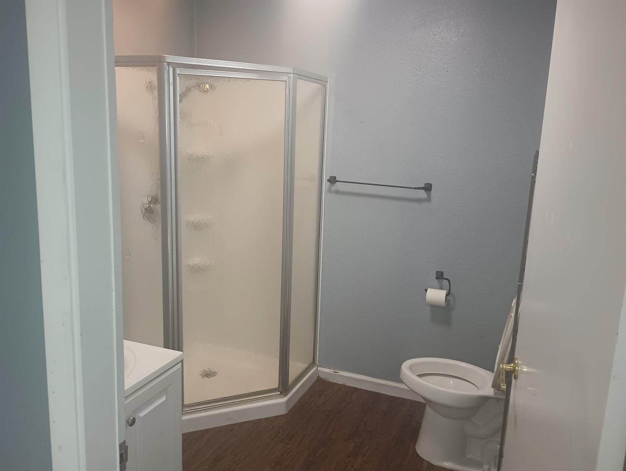 518 Monterey St #B - Photo 4 of 8