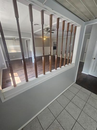 260 Granvil Dr - Photo 2 of 37