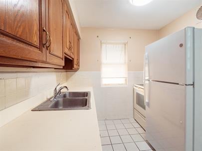 4137 Janward Dr - Photo 3 of 10