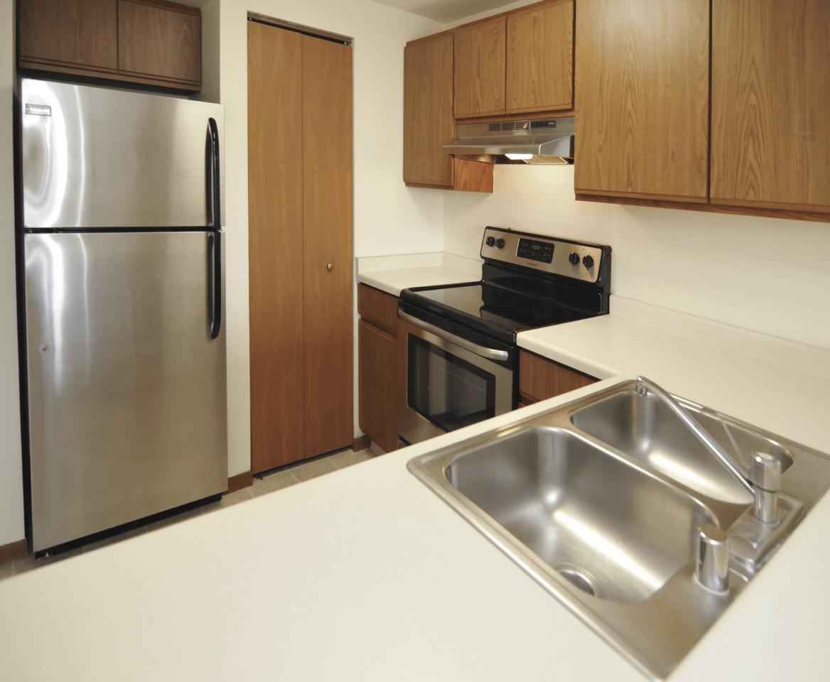 Highland Terrace Apartments - Photo 2 of 11