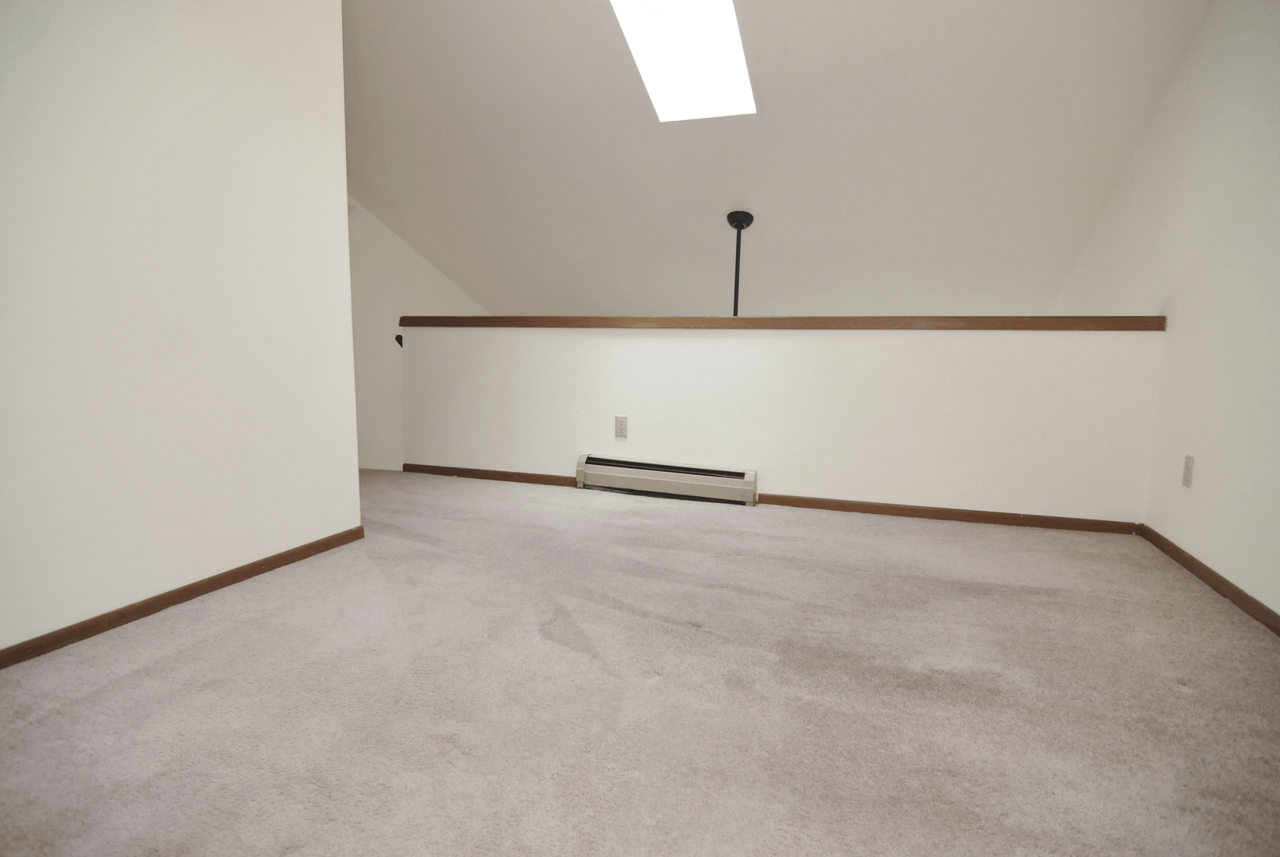 Highland Terrace Apartments - Photo 6 of 11