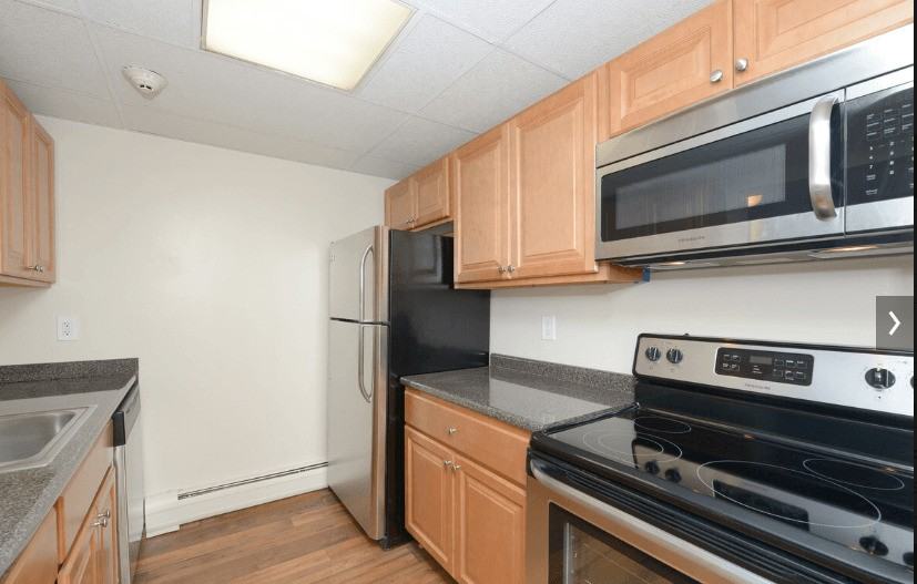 Shorewood - Photo 3 of 16