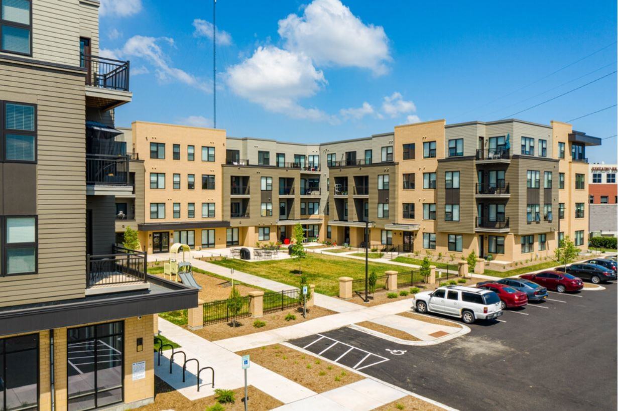 Tailor Place - Photo 3 of 39