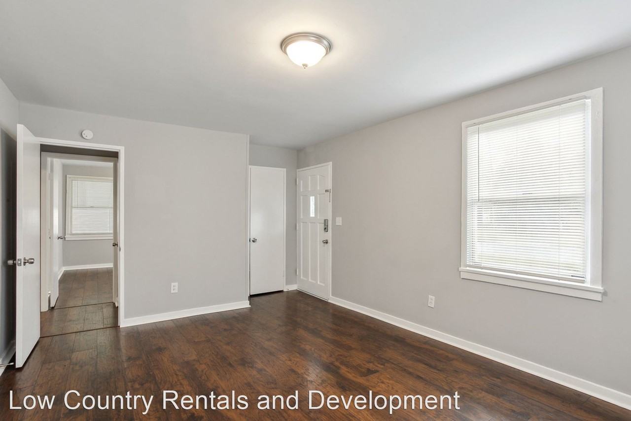 2118 New Mexico St - Photo 2 of 9