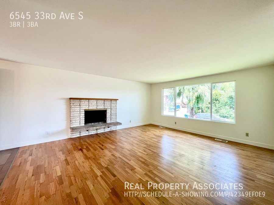 6545 33rd Ave S - Photo 2 of 32