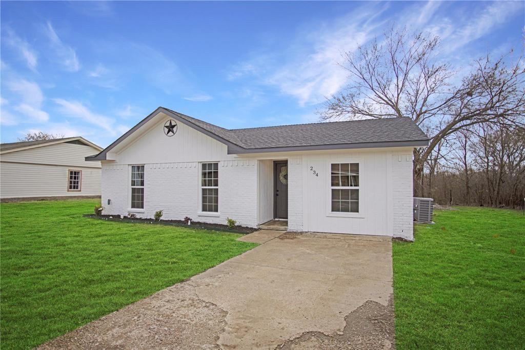 234 Minnie St #NA - Photo 2 of 41