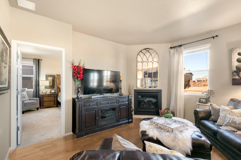 6782 Grainery Rd - Photo 6 of 30